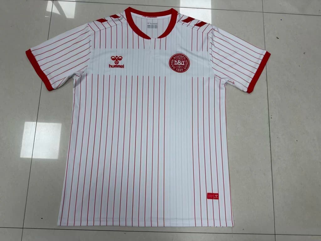 Seleção Dinamarca Masculino 2026 Away II - Torcedor — imagem 2