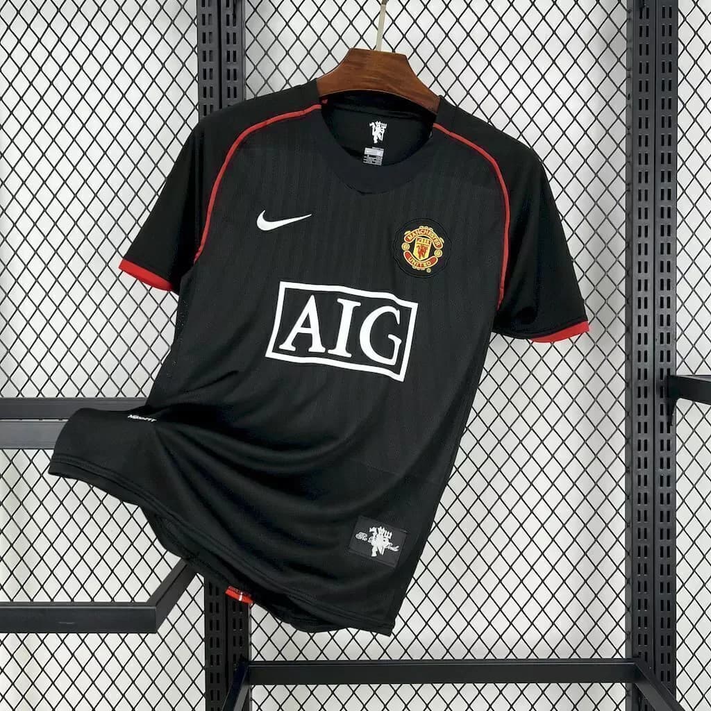 Manchester United Masculino 07/08 Retro - Torcedor — imagem 4