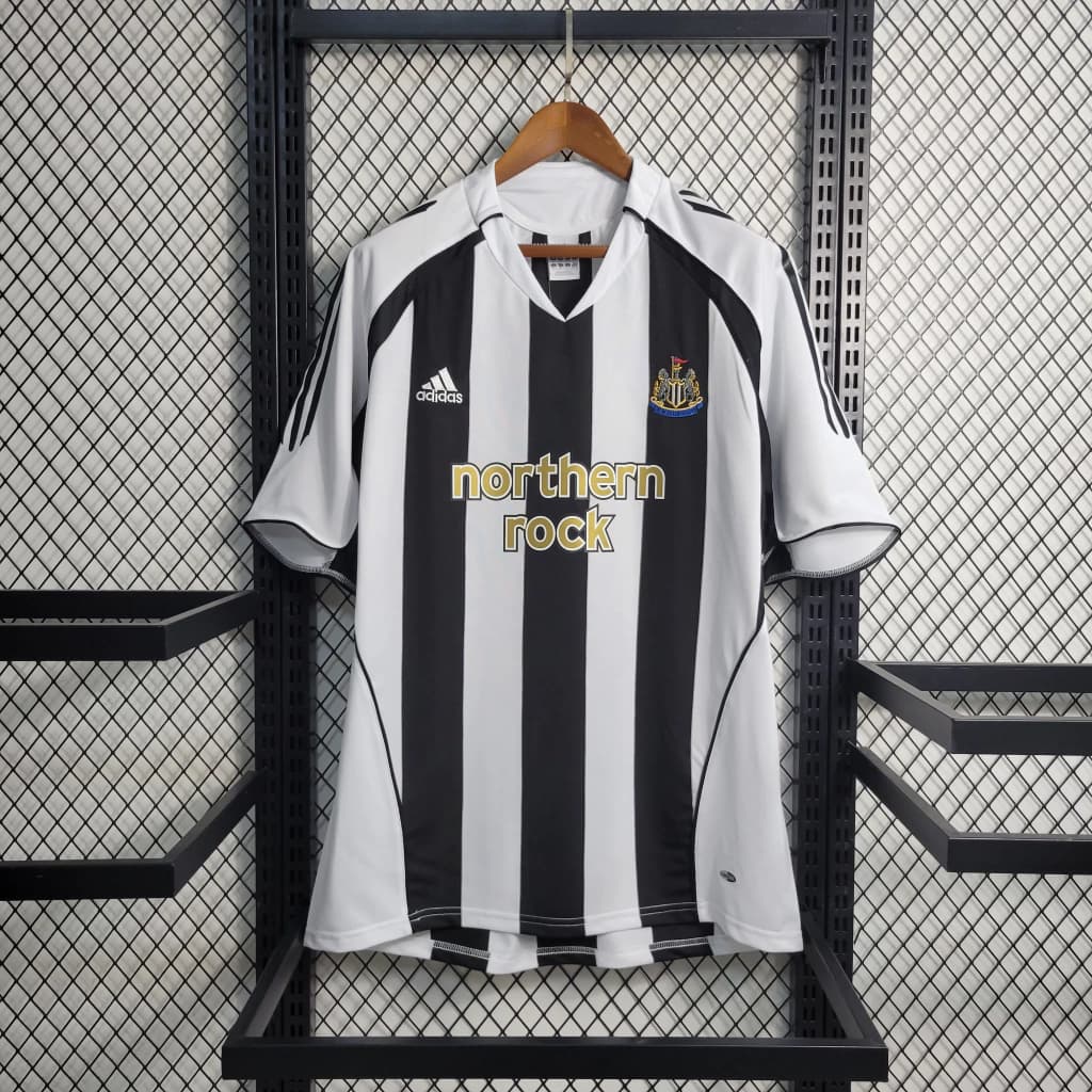 Newcastle Masculino 04/06 Retro - Torcedor — imagem 1